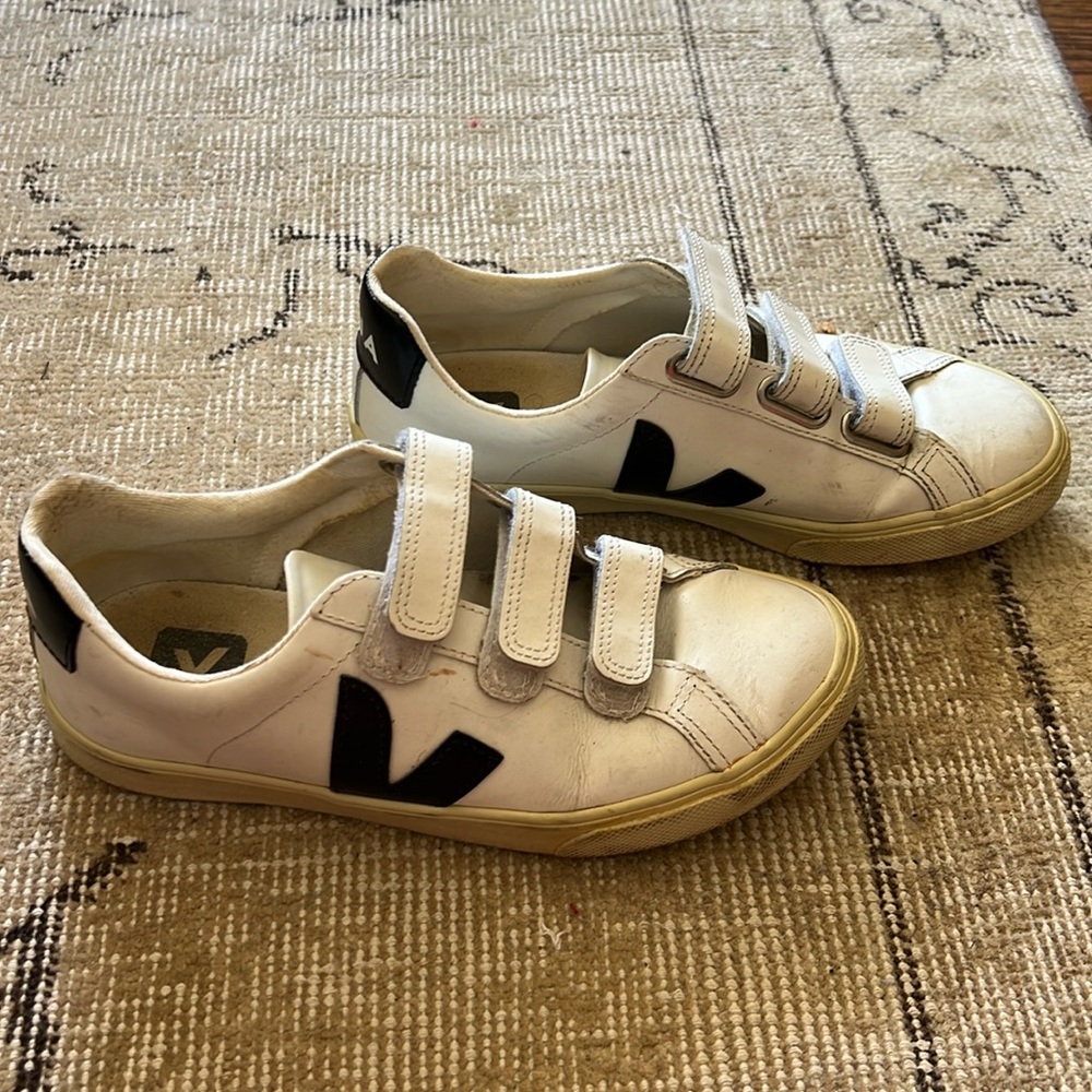 Veja sneakers